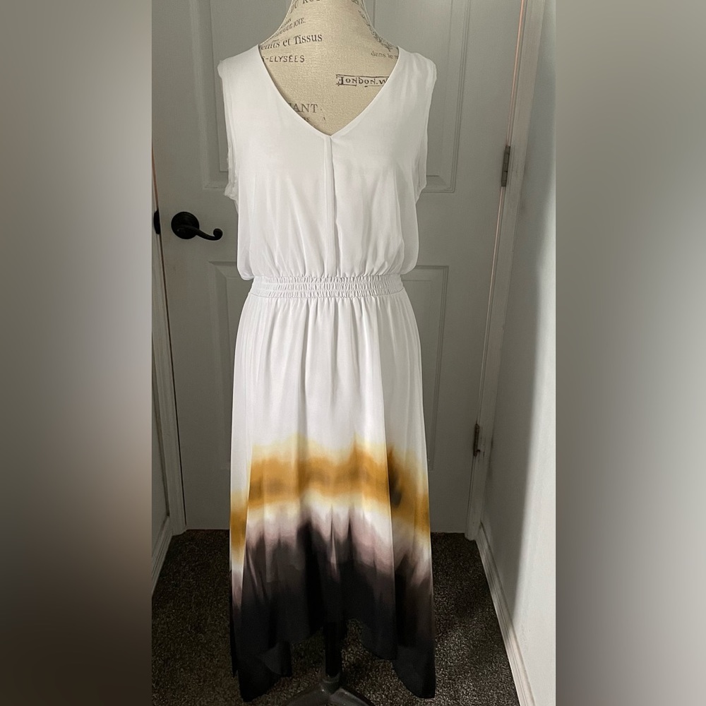 Vera Wang mid-length dress
